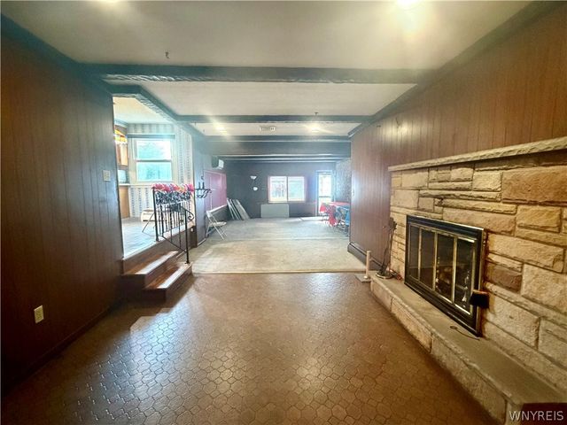 119 Kaymar Drive, Amherst, NY 14228