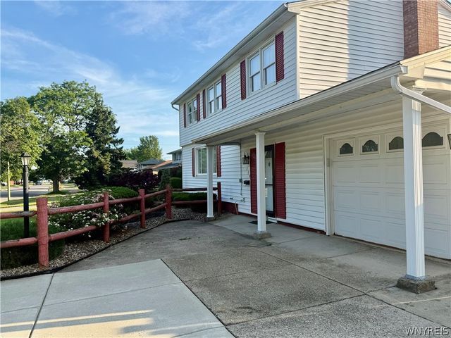 119 Kaymar Drive, Amherst, NY 14228