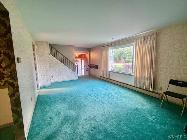 119 Kaymar Drive, Amherst, NY 14228