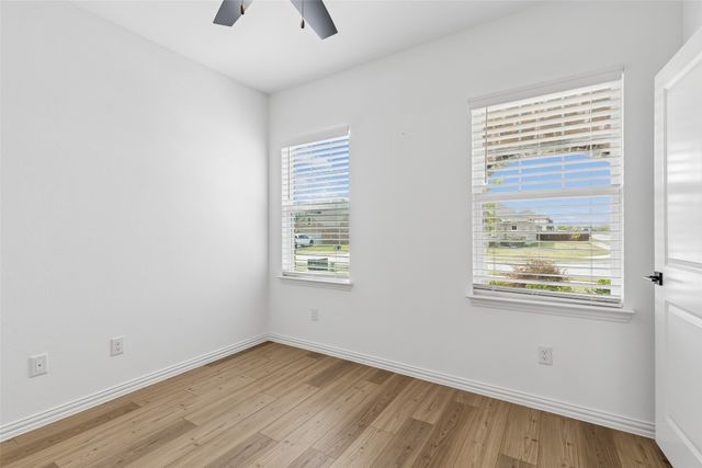 1512 Gentle Creek Lane, Fort Worth, TX 76052