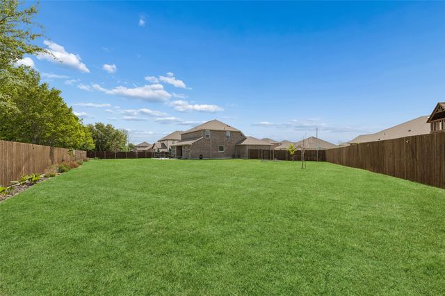 1512 Gentle Creek Lane, Fort Worth, TX 76052