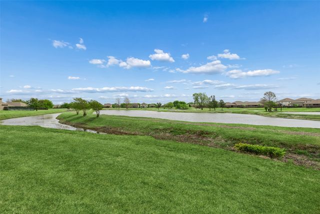 1512 Gentle Creek Lane, Fort Worth, TX 76052