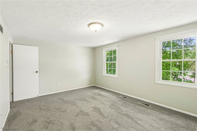 337 Wolf Avenue, Wadsworth, OH 44281