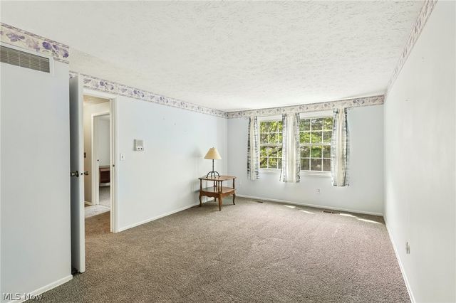 337 Wolf Avenue, Wadsworth, OH 44281