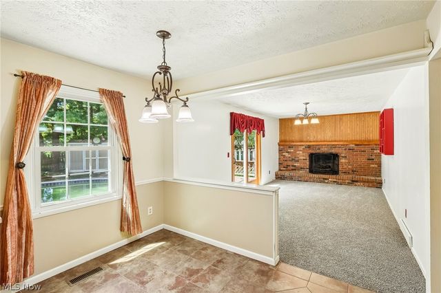 337 Wolf Avenue, Wadsworth, OH 44281