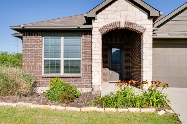5301 Zara Drive, Denton, TX 76207