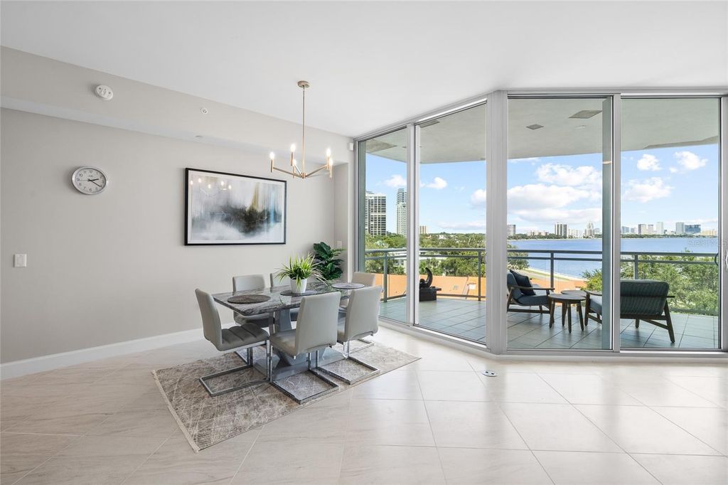 Image 14 of property listing at 3401 BAYSHORE BOULEVARD 503, Tampa, FL 33629