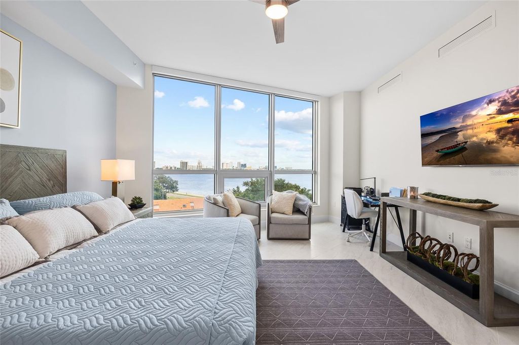 Image 20 of property listing at 3401 BAYSHORE BOULEVARD 503, Tampa, FL 33629