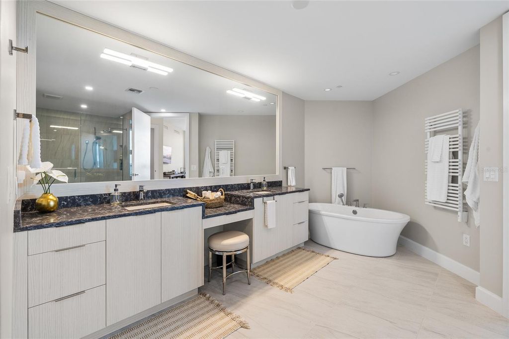 Image 22 of property listing at 3401 BAYSHORE BOULEVARD 503, Tampa, FL 33629