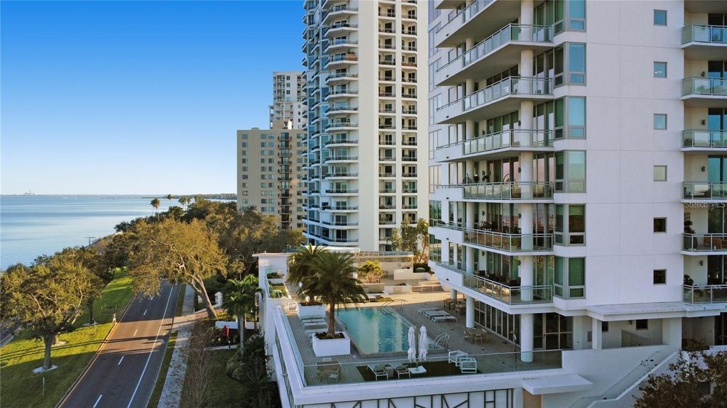 Image 59 of property listing at 3401 BAYSHORE BOULEVARD 503, Tampa, FL 33629