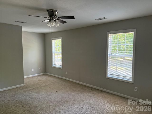 1063 Triece Lane, Charlotte, NC 28215