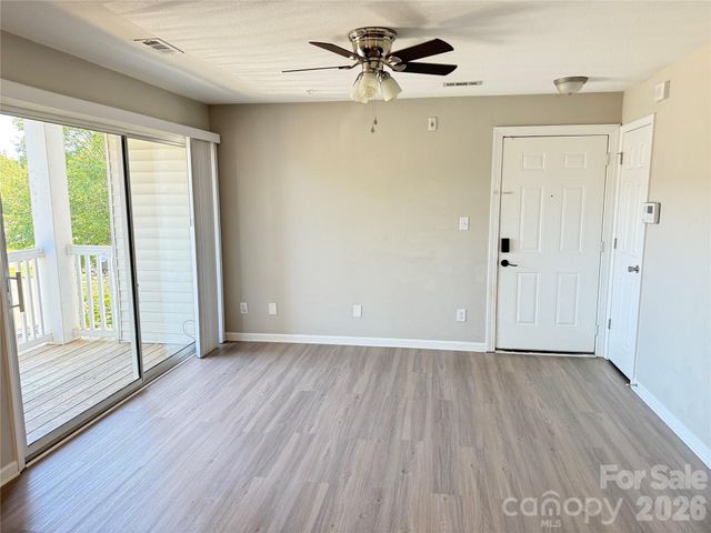 1063 Triece Lane, Charlotte, NC 28215