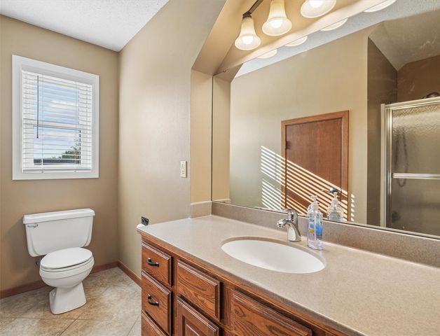 4103 Sally Drive NE, Cedar Rapids, IA 52402
