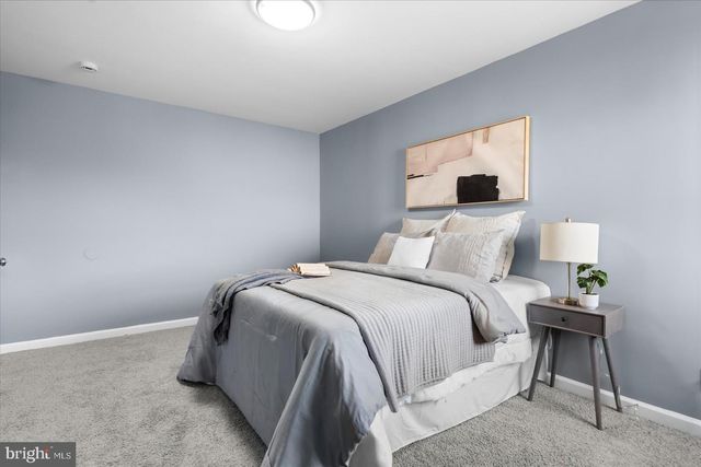 2715 WALDOR DR, Baltimore, MD 21234