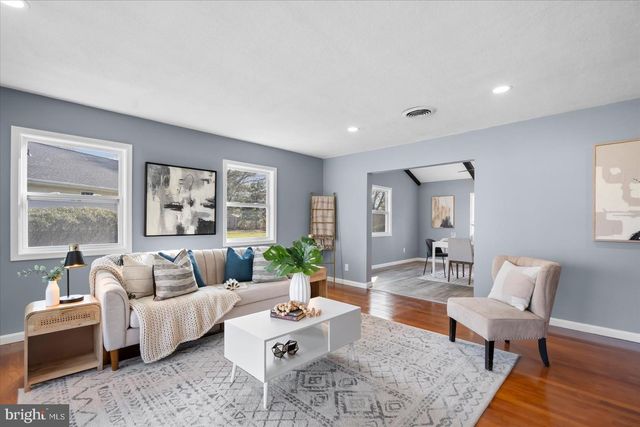 2715 WALDOR DR, Baltimore, MD 21234