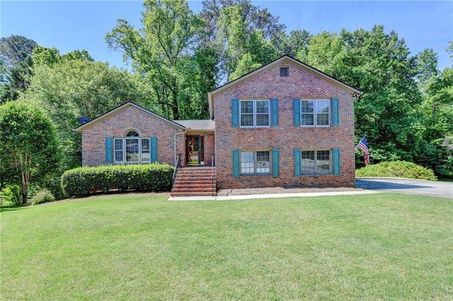 1503 Glencrest Trail, Lawrenceville, GA 30043
