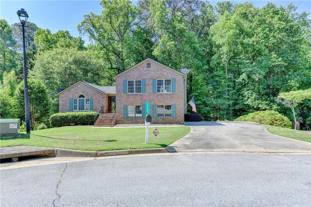 1503 Glencrest Trail, Lawrenceville, GA 30043