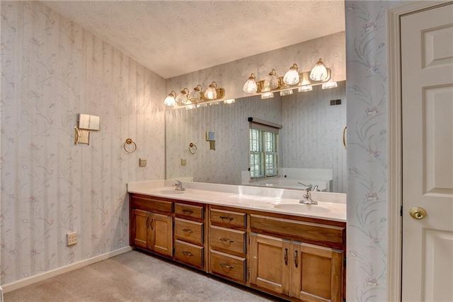 1503 Glencrest Trail, Lawrenceville, GA 30043