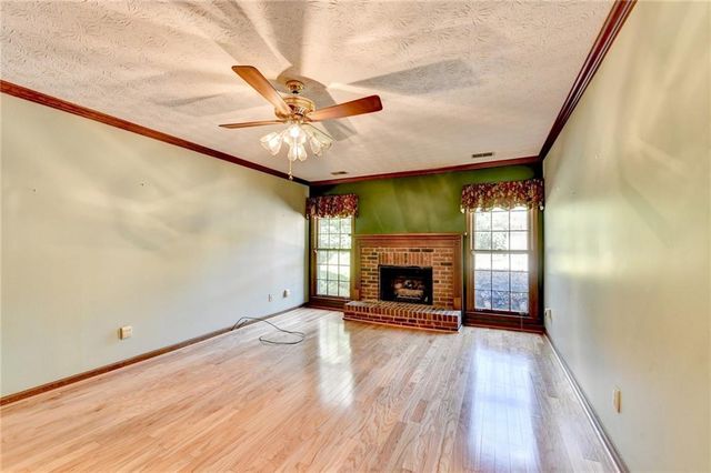 1503 Glencrest Trail, Lawrenceville, GA 30043