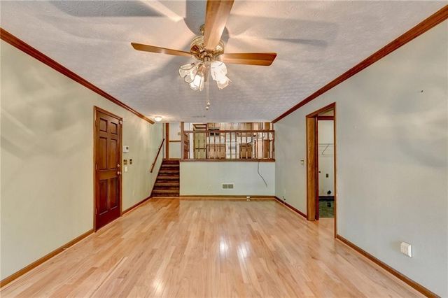 1503 Glencrest Trail, Lawrenceville, GA 30043