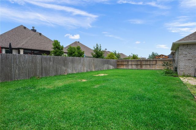 4009 Crooked Creek Path, College Station, TX 77845