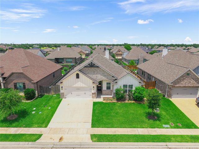 4009 Crooked Creek Path, College Station, TX 77845