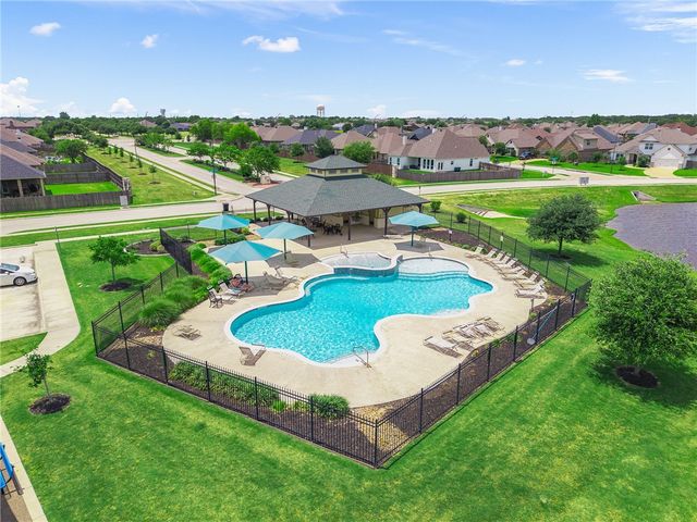 4009 Crooked Creek Path, College Station, TX 77845