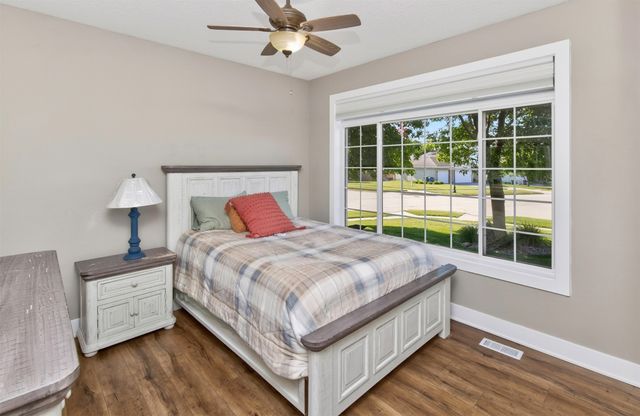 1004 SW 47th Circle, Ankeny, IA 50023