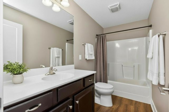 1004 SW 47th Circle, Ankeny, IA 50023