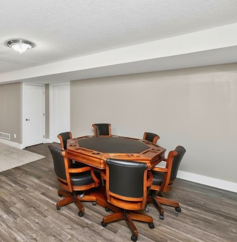1004 SW 47th Circle, Ankeny, IA 50023