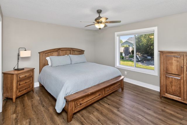 1004 SW 47th Circle, Ankeny, IA 50023