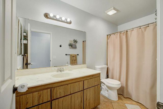 6648 Branchwater Way, Citrus Heights, CA 95621