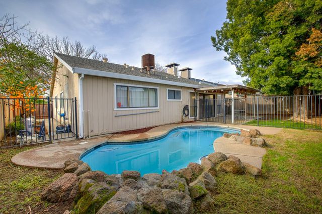 6648 Branchwater Way, Citrus Heights, CA 95621