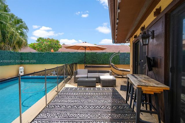 1030 NE 202nd Ter, Miami, FL 33179