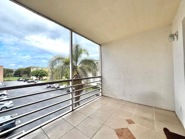 2515 NE 2nd Court 315, Boynton Beach, FL 33435