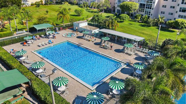 2515 NE 2nd Court 315, Boynton Beach, FL 33435