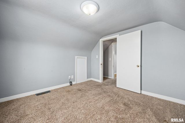 1908 COMMONWEALTH Avenue, Pekin, IL 61554