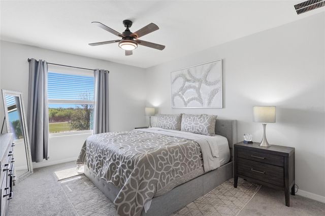 17526 CRESCENT MOON LOOP, Bradenton, FL 34211