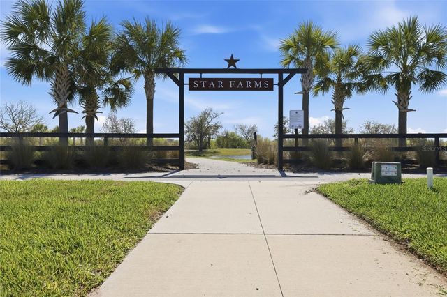 17526 CRESCENT MOON LOOP, Bradenton, FL 34211