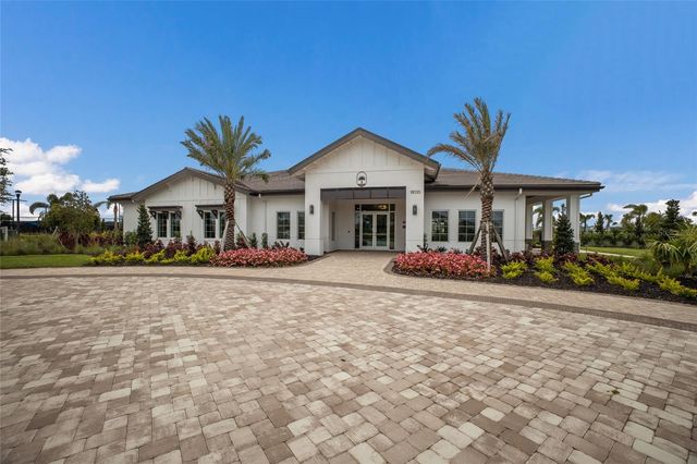 17526 CRESCENT MOON LOOP, Bradenton, FL 34211