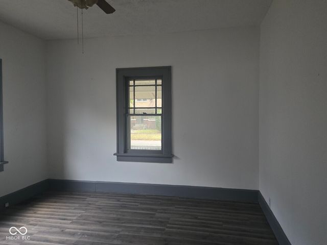 2228 S 8th Street, Terre Haute, IN 47802