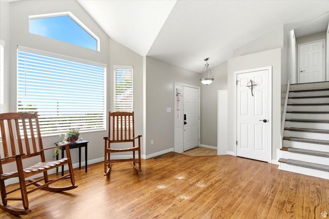 3172 N MOUNTAIN RD, North Ogden, UT 84414