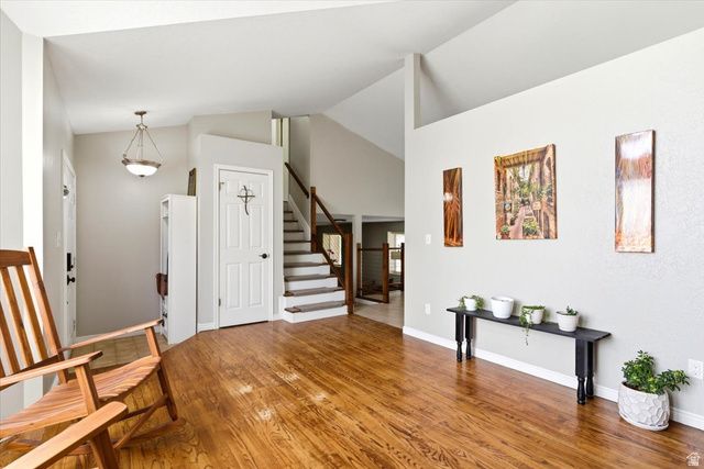 3172 N MOUNTAIN RD, North Ogden, UT 84414