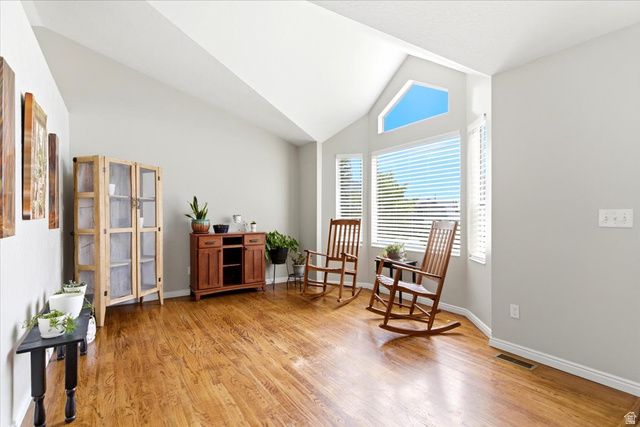 3172 N MOUNTAIN RD, North Ogden, UT 84414