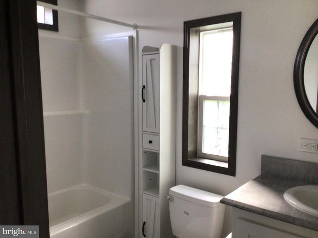 25 KENNEDY DR, Fairless Hills, PA 19030
