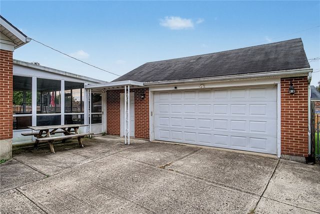 4143 Middle Urbana Road, Springfield, OH 45503