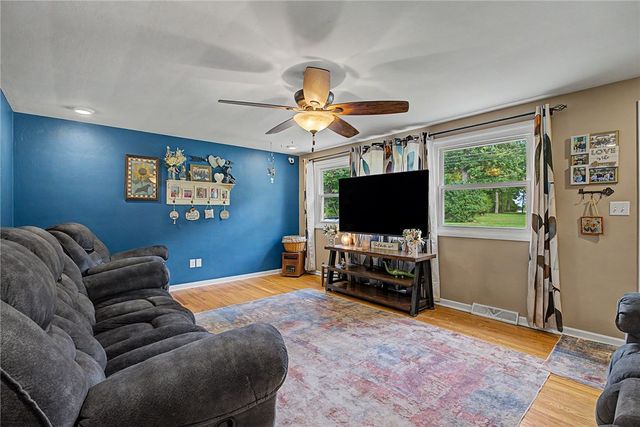 4143 Middle Urbana Road, Springfield, OH 45503