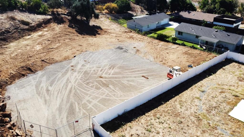 Image 31 of property listing at 0 Echo Dr, La Mesa, CA 91941