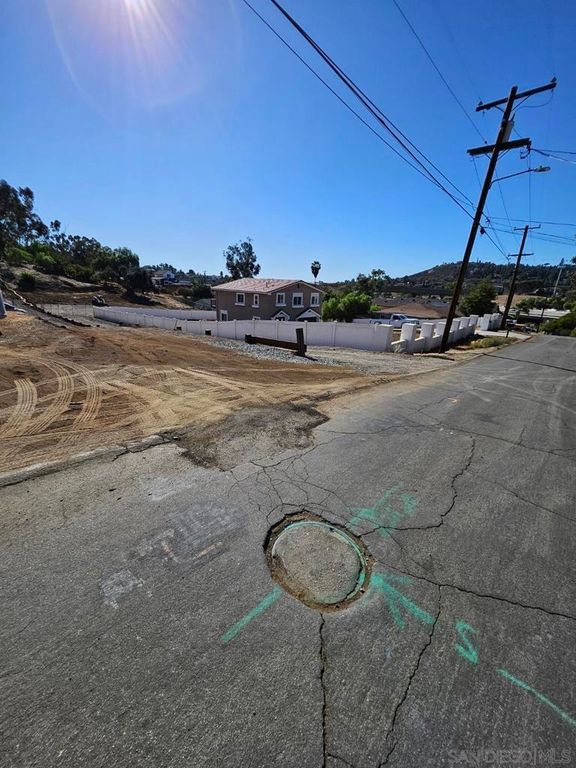 Image 47 of property listing at 0 Echo Dr, La Mesa, CA 91941