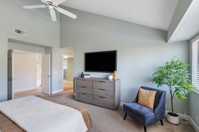 819 Falcon Ave, Davis, CA 95616